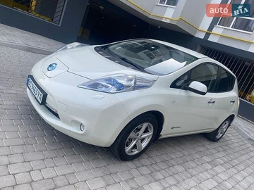 Авто Nissan Leaf 2011 № 8902926