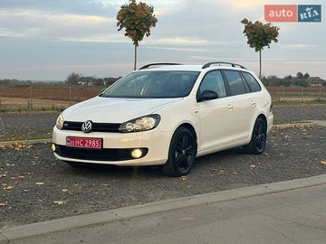 Авто Volkswagen Golf 2013 № 8903060