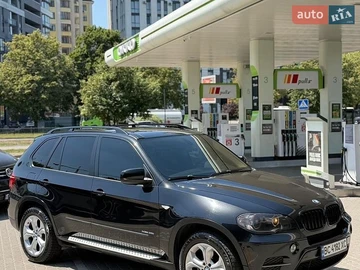 Авто BMW X5 2010 № 8903172