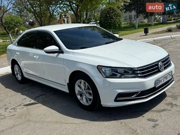 Авто Volkswagen Passat 2017 № 8903362
