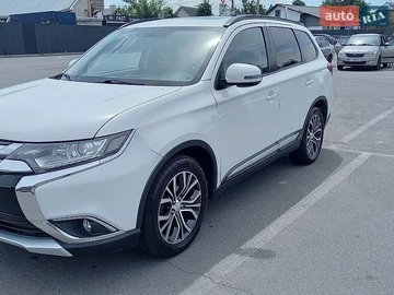 Авто Mitsubishi Outlander 2016 № 8903373