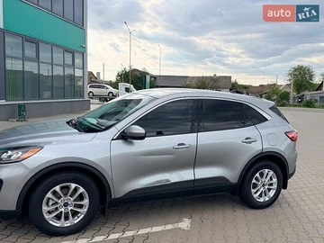 Авто Ford Escape 2021 № 8903485