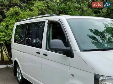 Авто Volkswagen Transporter 2012 № 8903486
