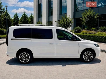 Авто Volkswagen Caddy 2023 № 8903603