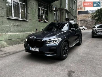 Авто BMW X5 2019 № 8903629