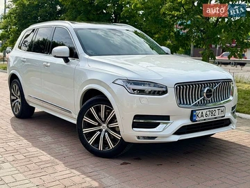 Авто Volvo Xc90 2023 № 8903653