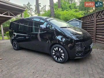 Авто Hyundai Staria 2025 № 8903658