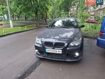 Авто BMW 5 Series 2003 № 8903668