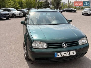Авто Volkswagen Golf 2002 № 8903794