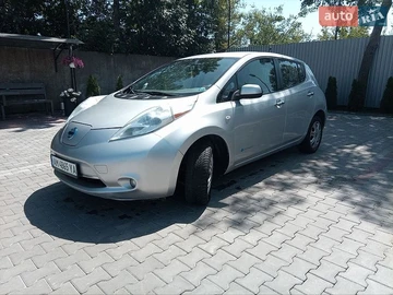 Авто Nissan Leaf 2011 № 8903891