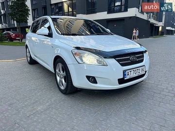 Авто KIA Ceed 2007 № 8904031