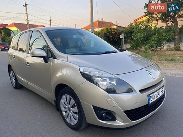 Авто Renault Grand Scenic 2011 № 8904134