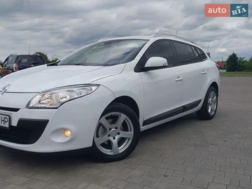Авто Renault Megane 2011 № 8904139