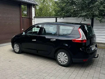 Авто Renault Scenic 2011 № 8904149