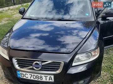 Авто Volvo V50 2011 № 8904164