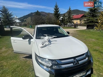 Авто Mitsubishi Outlander 2016 № 8904267