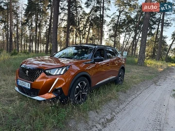 Авто Peugeot 2008 2020 № 8904282