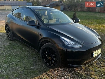 Авто Tesla Model Y 2021 № 8904283
