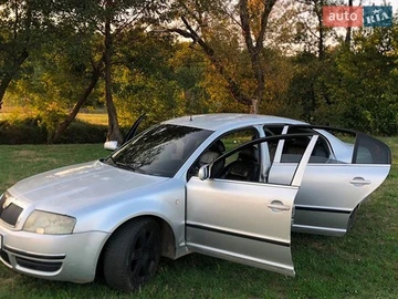 Авто Skoda Superb 2003 № 8904334