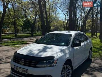 Авто Volkswagen Jetta 2014 № 8904411