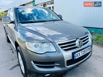Авто Volkswagen Touareg 2007 № 8904413