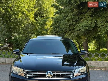 Авто Volkswagen Passat 2018 № 8904427