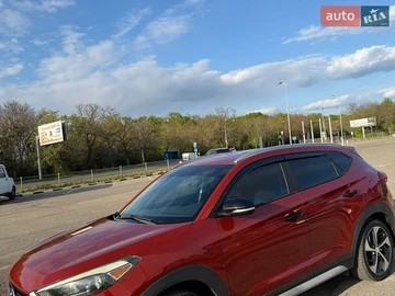 Авто Hyundai Tucson 2017 № 8904441