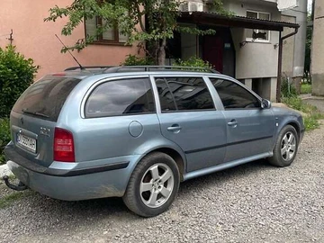 Авто Skoda Octavia 2002 № 8904562