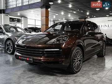 Авто Porsche Cayenne 2019 № 8904697