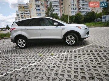 Авто Ford Escape 2015 № 8904801