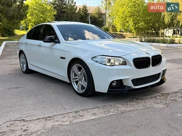 Авто BMW 5 Series 2014 № 8904844
