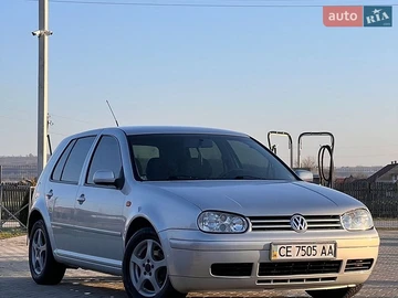 Авто Volkswagen Golf 2000 № 8904961