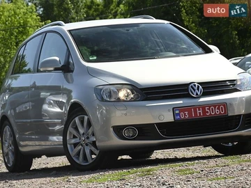Авто Volkswagen Golf Plus 2009 № 8905040