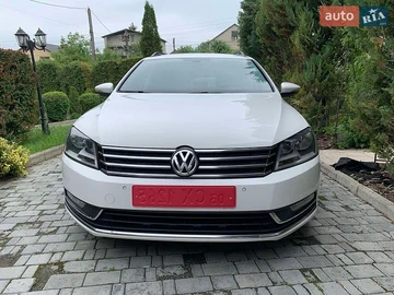 Авто Volkswagen Passat 2013 № 8905067