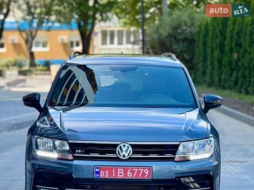 Авто Volkswagen Tiguan 2019 № 8905185