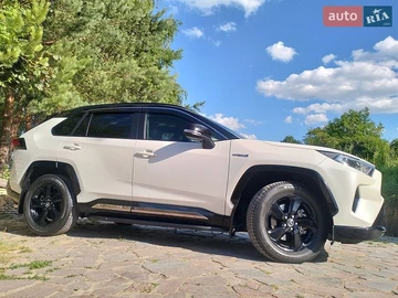 Авто Toyota Rav4 2020 № 8905223