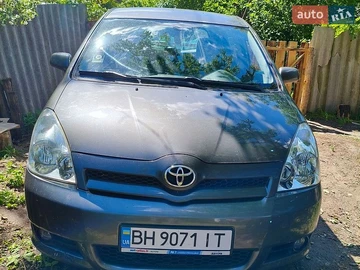Авто Toyota Corolla Verso 2005 № 8905329