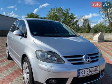 Авто Volkswagen Golf Plus 2006 № 8905339