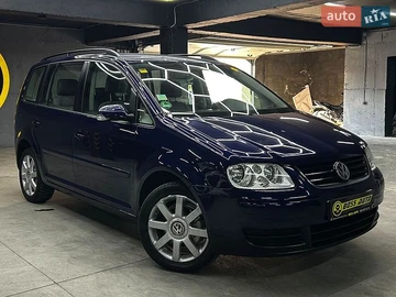 Авто Volkswagen Touran 2003 № 8905349