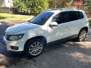 Авто Volkswagen Tiguan 2015 № 8905450