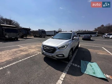 Авто Hyundai Tucson 2015 № 8905530