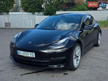 Авто Tesla Model 3 2021 № 8905562