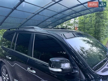 Авто Toyota Land Cruiser 2019 № 8905606
