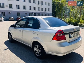 Авто Chevrolet Aveo 2008 № 8905697