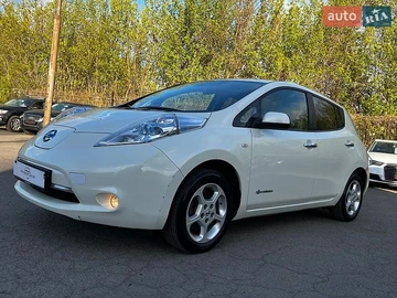 Авто Nissan Leaf 2013 № 8905707