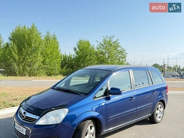 Авто Opel Zafira 2009 № 8905811