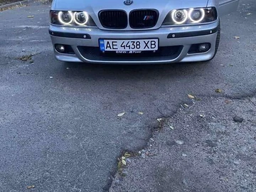 Авто BMW 5 Series 2002 № 8905837