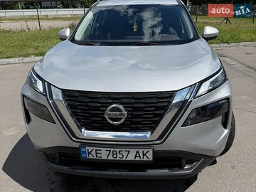 Авто Nissan Rogue 2021 № 8906077