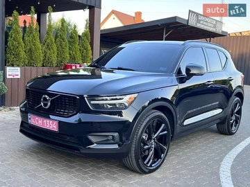 Авто Volvo Xc40 2021 № 8906087
