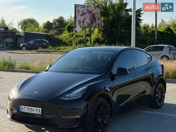Авто Tesla Model Y 2021 № 8906088
